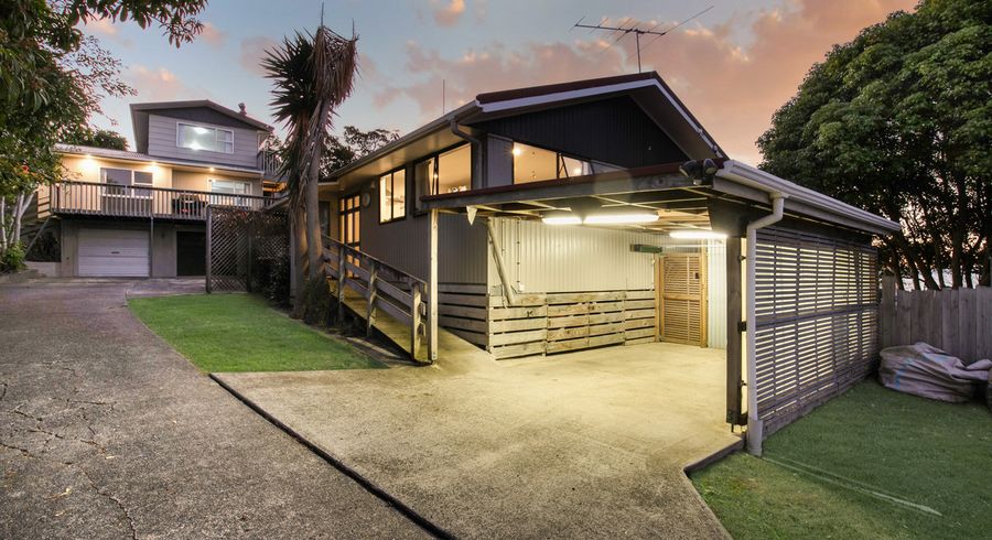  at 12 Kauri Road, Stanmore Bay, Whangaparaoa