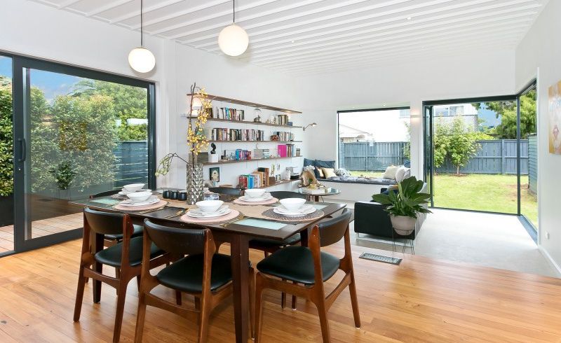 at 1577 Great North Road, Waterview, Auckland