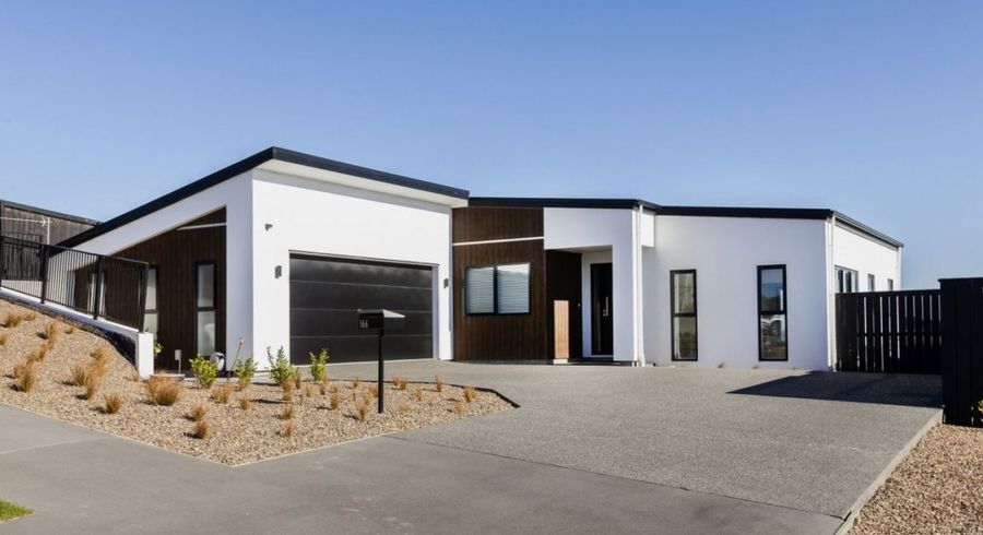  at 166 Penruddock Rise, Westmorland, Christchurch