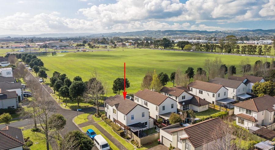  at 32 Bruce Pulman Drive, Takanini