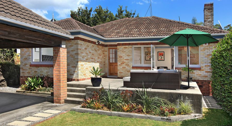  at 9 Sainsbury Road, Mount Albert, Auckland