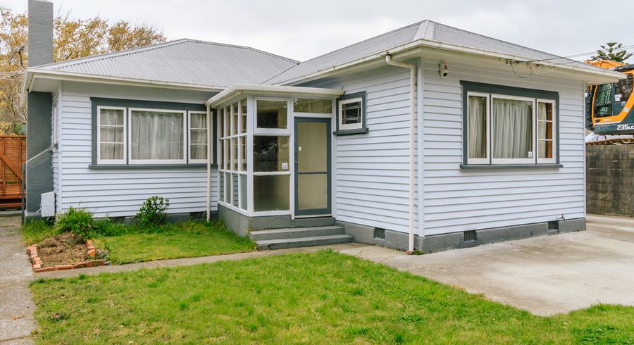  at 1/6 Pitt Street, Moera, Lower Hutt