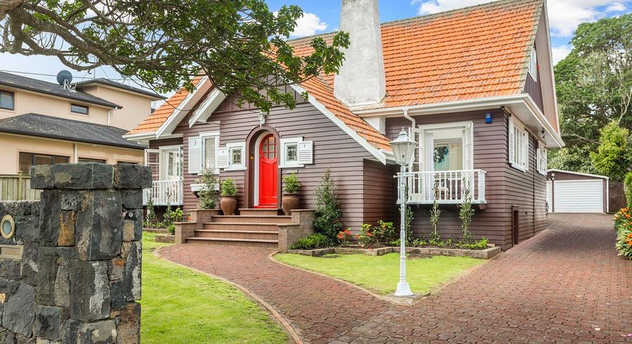  at 2 Elgar Street, Royal Oak, Auckland