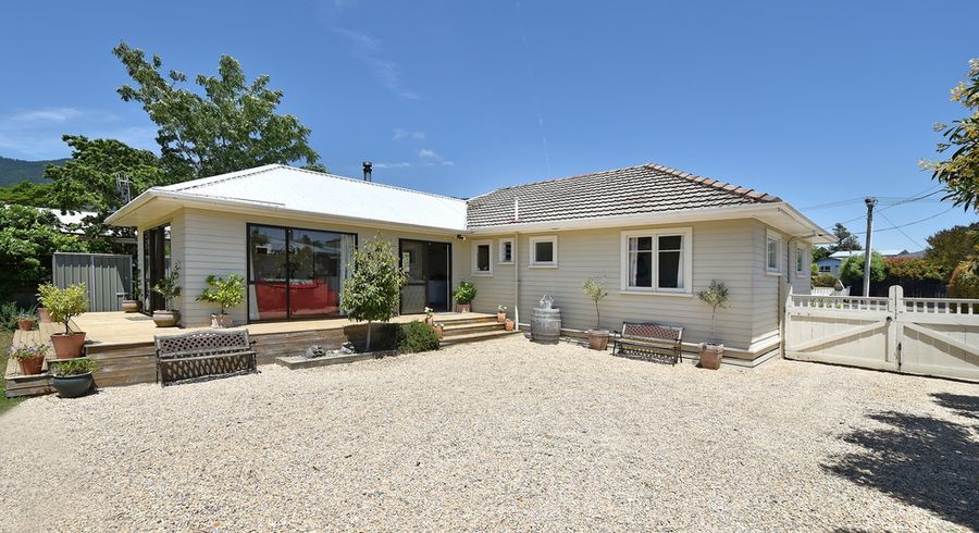  at 7 Warren Kelly Street, Richmond