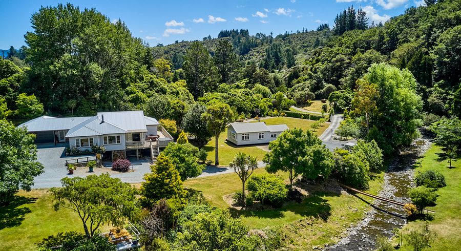  at 255 Plateau Road, Te Marua, Upper Hutt