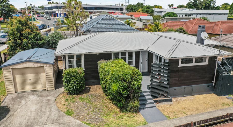  at 16 Vera Road, Te Atatu South, Auckland