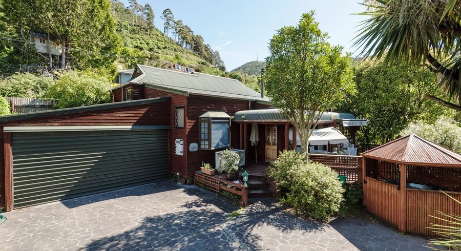  at 6 Brook Terrace, The Brook, Nelson