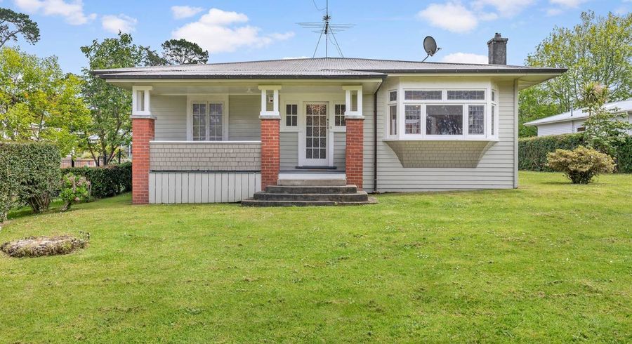  at 49 Maungakiekie Avenue, Greenlane, Auckland
