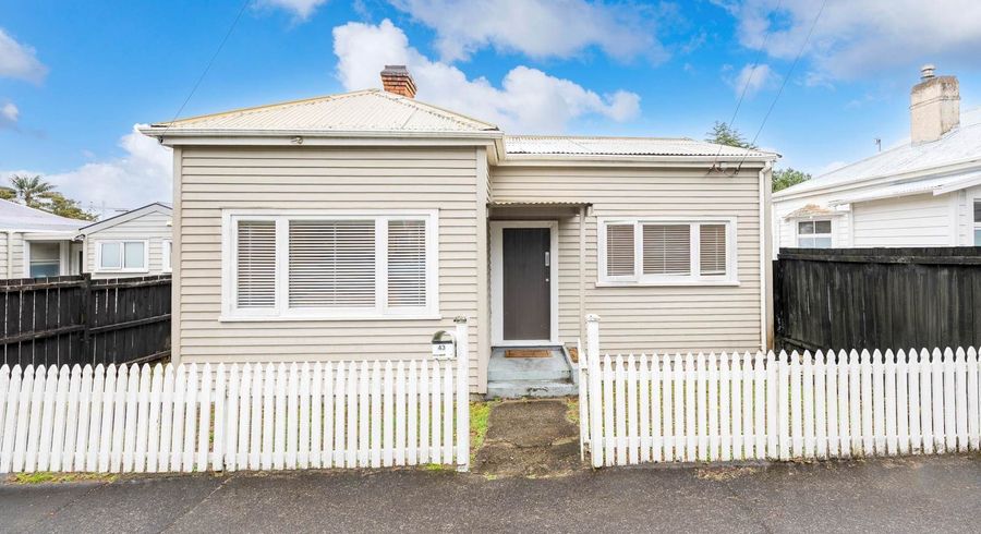  at 43  Marlborough Street, Mount Eden, Auckland City, Auckland