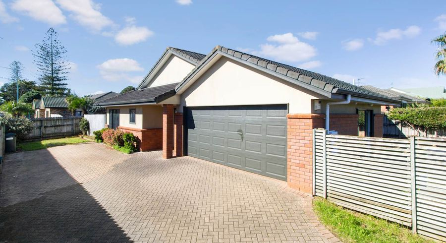  at 103A Hill Road, Manurewa, Auckland