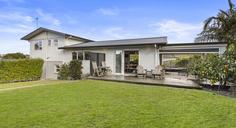  at 23 Helleur Road, Massey, Auckland