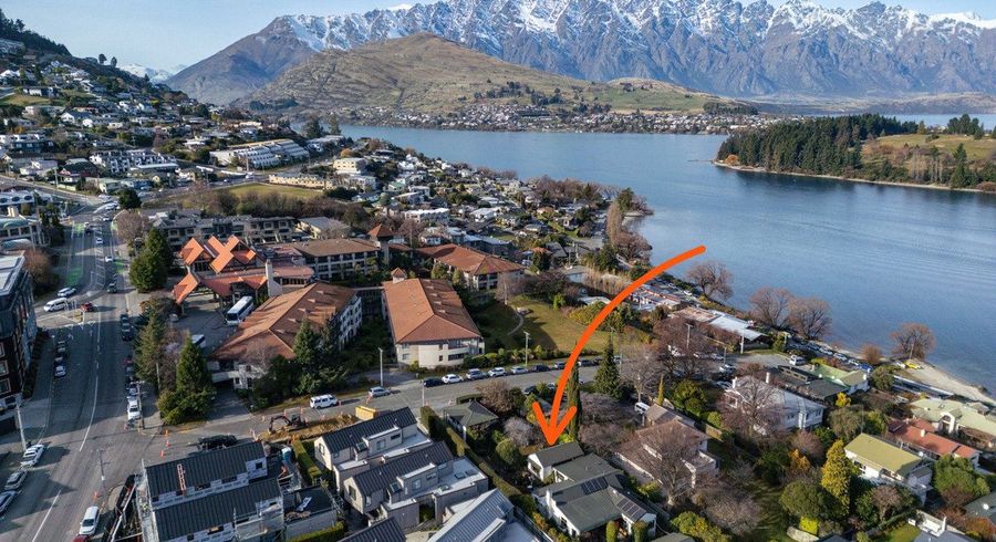  at 5 Hobart Street, Town Centre, Queenstown-Lakes, Otago
