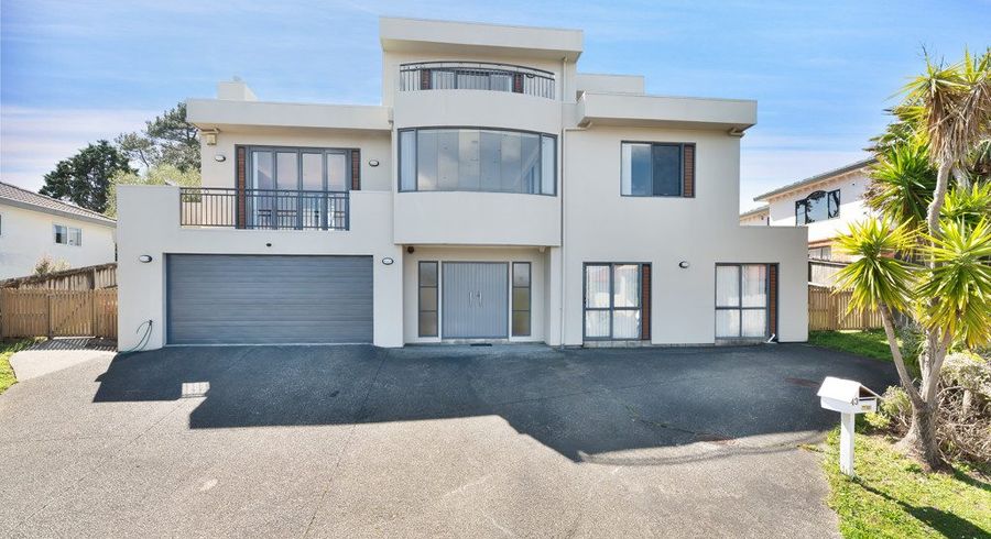  at 43 Calypso Way, Unsworth Heights, North Shore City, Auckland