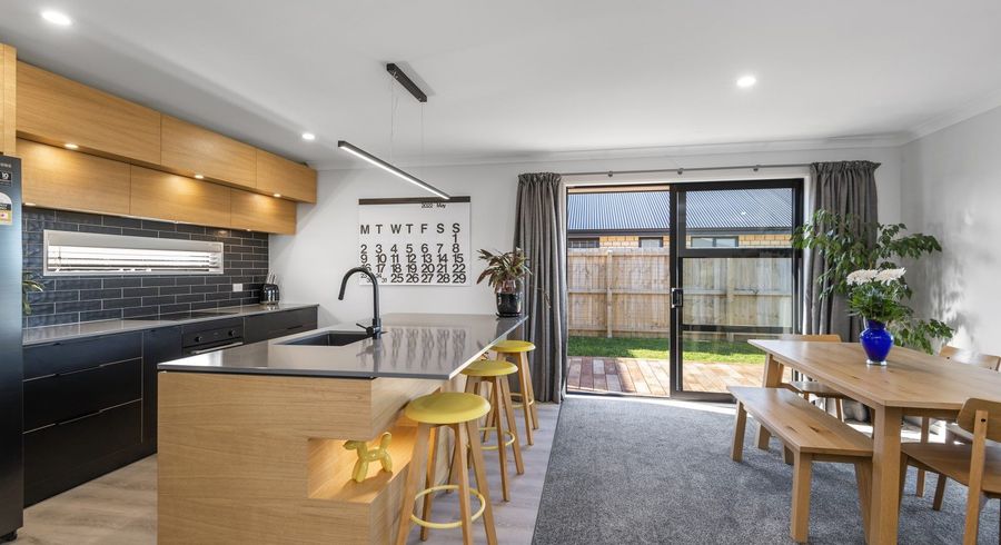  at 5 Glenmark Drive, Darfield, Darfield