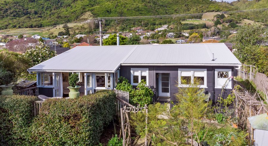  at 22 Huia Street, Waikanae