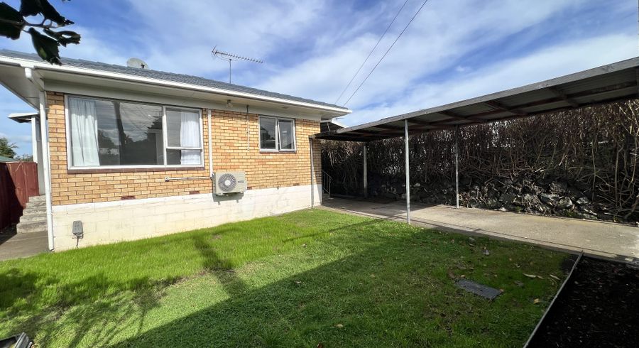  at 1/15 Heretaunga Avenue, Te Papapa, Auckland