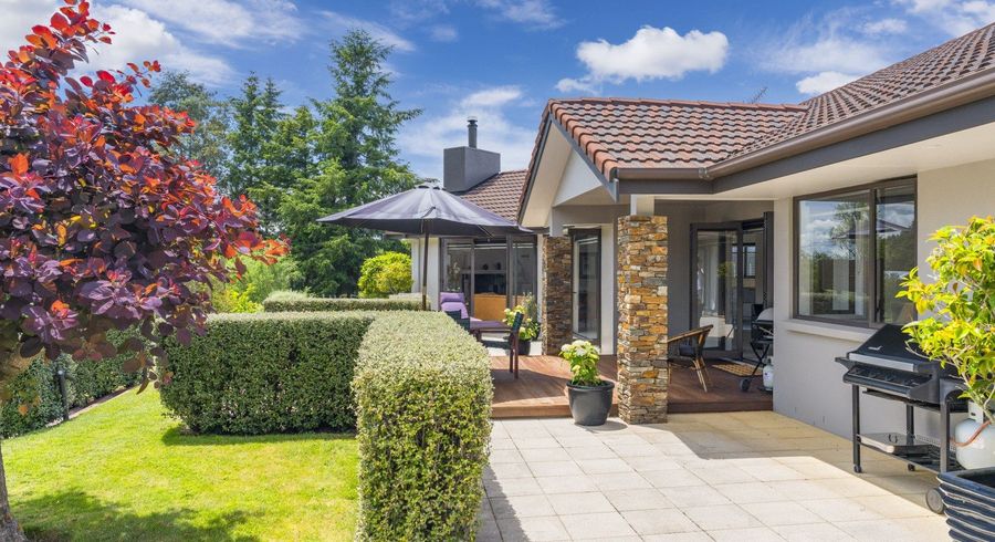  at 6 Cameron Drive, Acacia Bay, Taupo, Waikato