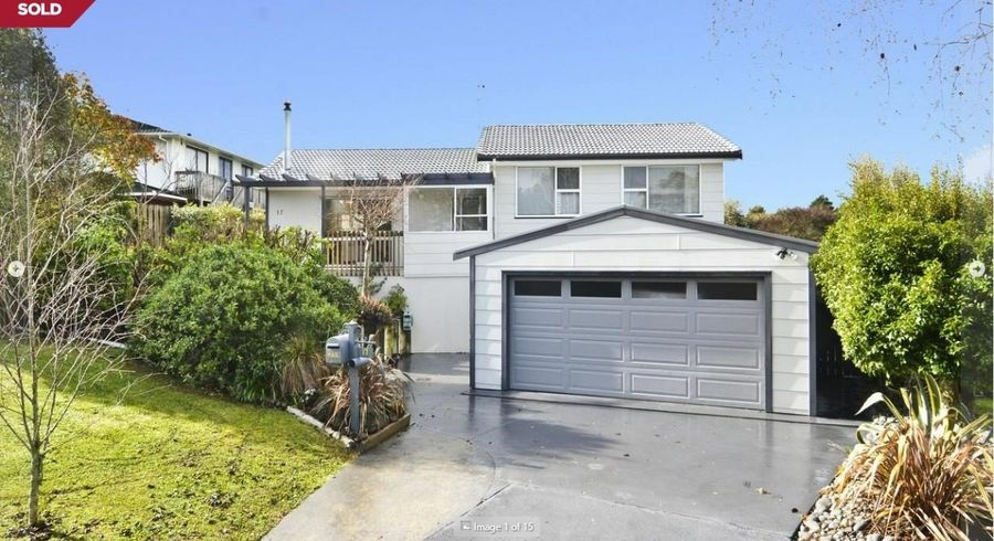  at 17 Peterhouse Place, West Harbour, Waitakere City, Auckland