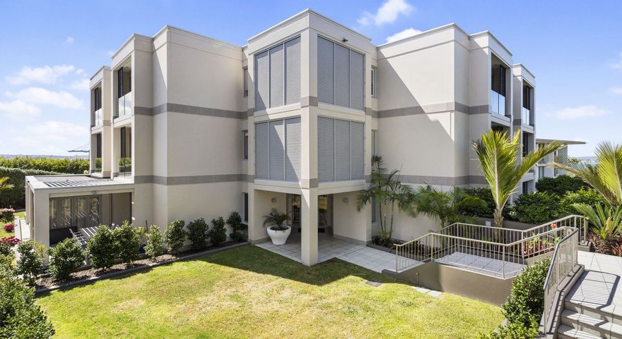  at 2B/138 Saint Stephens Avenue, Parnell, Auckland