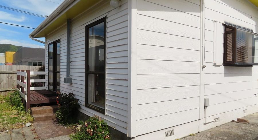 at 1/2 Kirkcaldy Street, Petone, Lower Hutt, Wellington