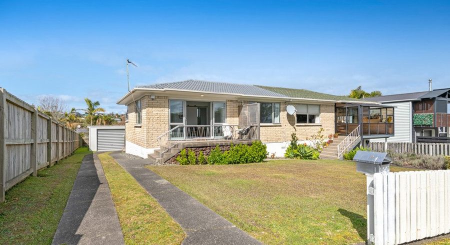  at 1/941 Whangaparaoa Road, Manly, Rodney, Auckland