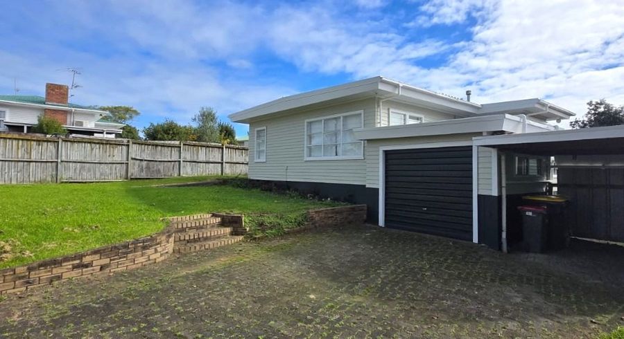  at 8A Woolfield Road, Papatoetoe, Manukau City, Auckland
