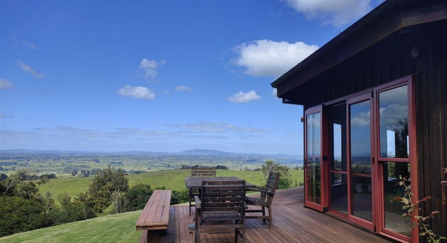  at 1/303 Waite Road, Hamilton