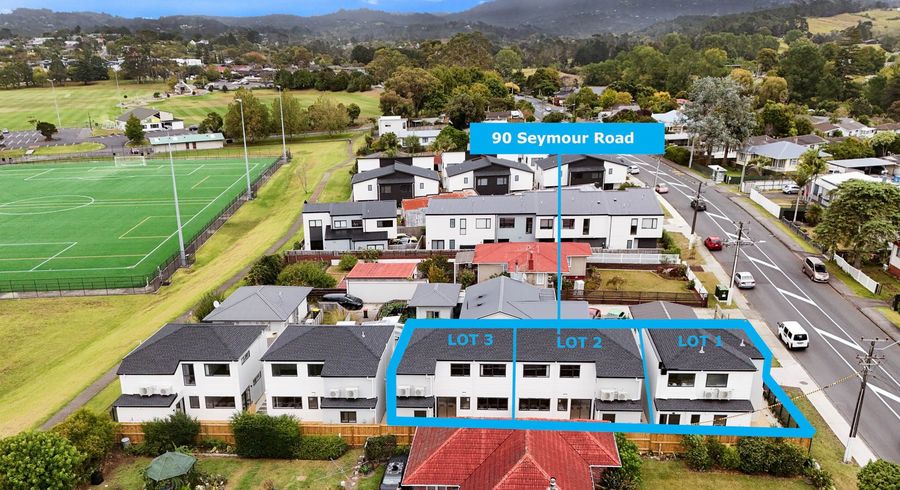  at 90C Seymour Road, Sunnyvale, Auckland