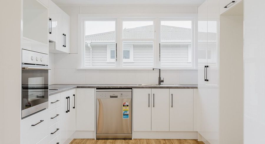  at 60 Ellesmere Crescent, Highbury, Palmerston North