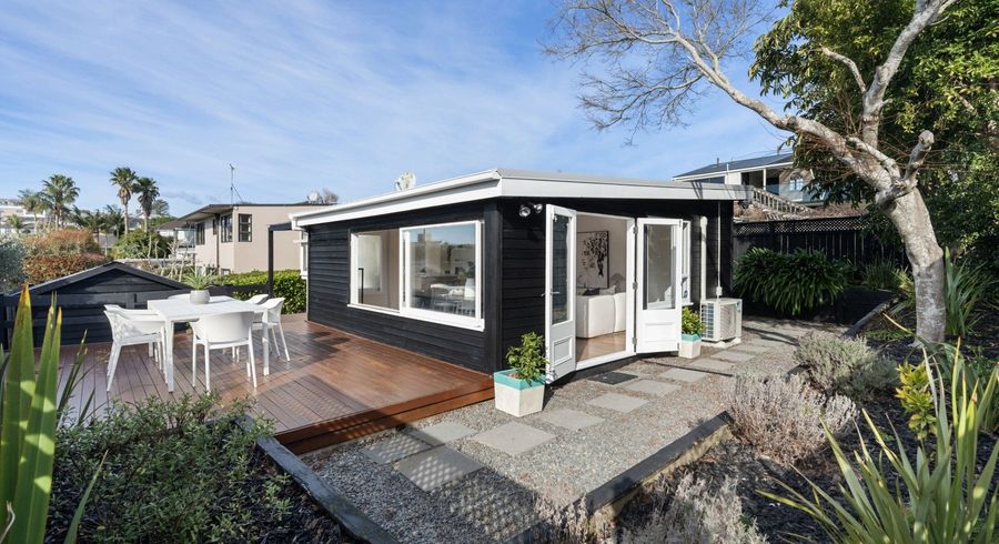  at 4/136 St Johns Road, Meadowbank, Auckland City, Auckland