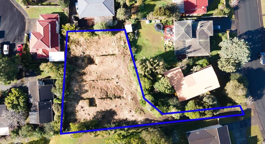  at 10 Lavery Place, Sunnynook, Auckland