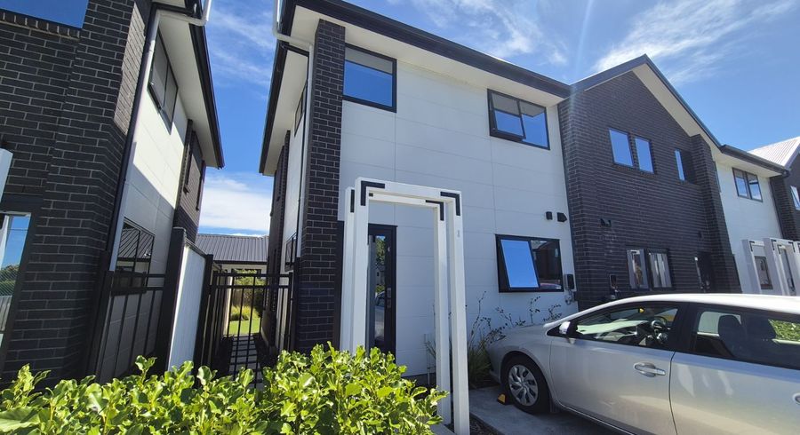  at 4/8 Matata Place, Dallington, Christchurch City, Canterbury