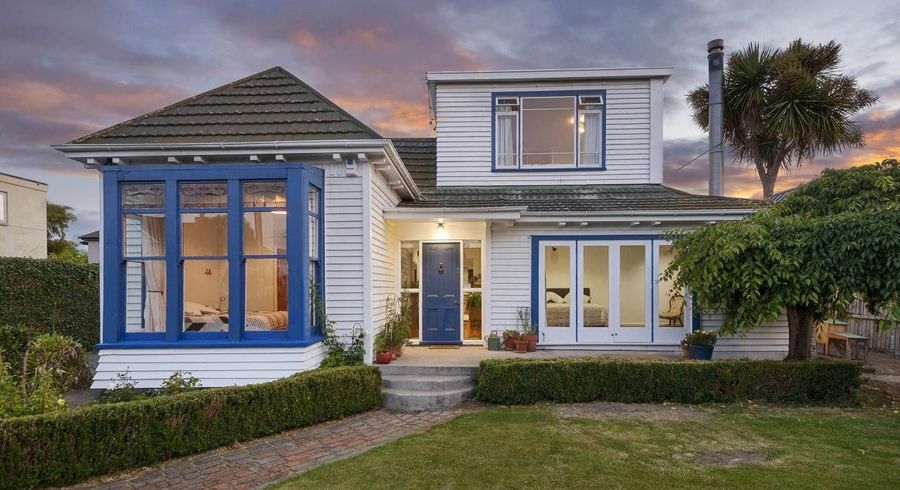  at 16 Knowles Street, Merivale, Christchurch City, Canterbury