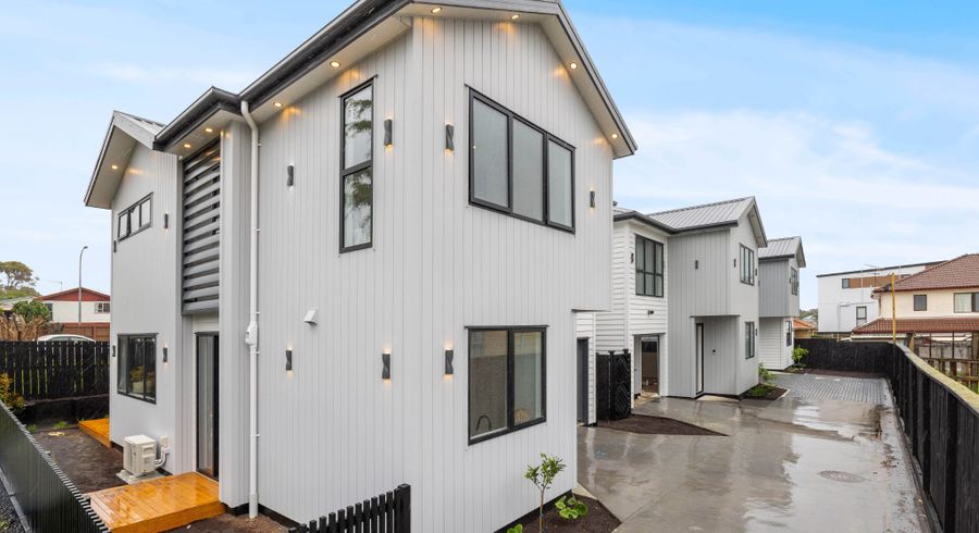  at 4 Chesley Place, Half Moon Bay, Manukau City, Auckland