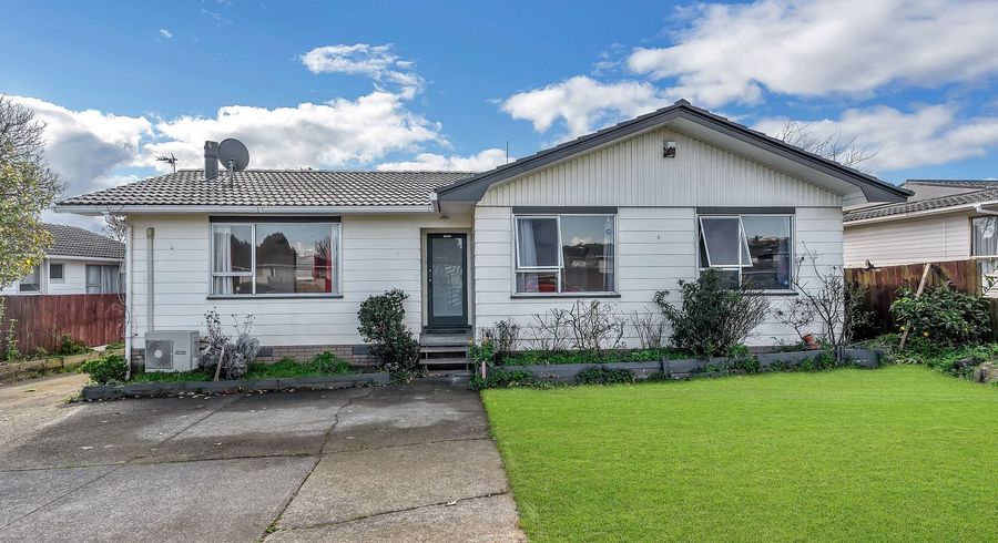  at 46 Te Irirangi Drive, Clover Park, Auckland