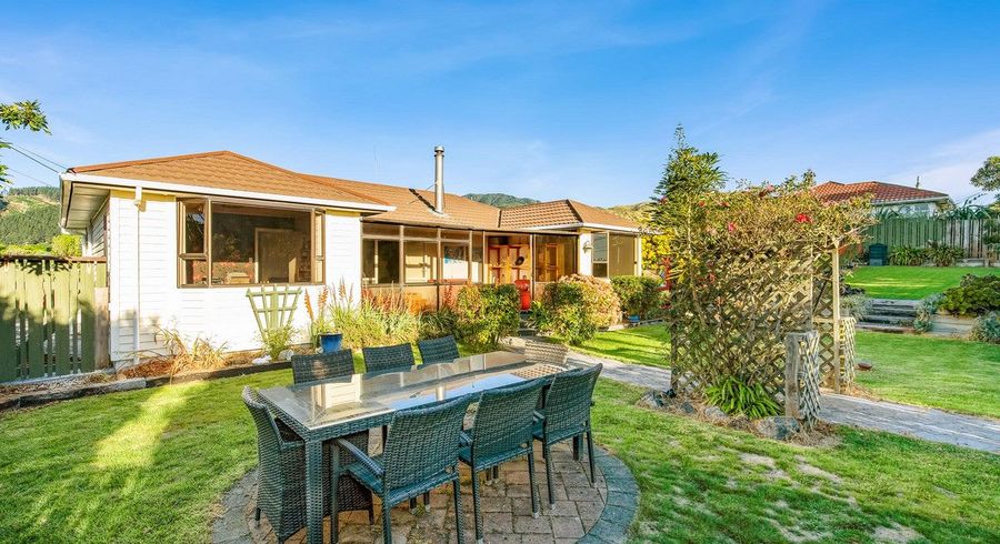  at 2 Te Miti Street, Paekakariki