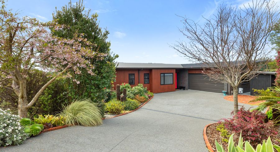  at 9 Kapurau Lane, Merrilands, New Plymouth, Taranaki