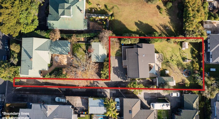  at 13 Amy Street, Ellerslie, Auckland
