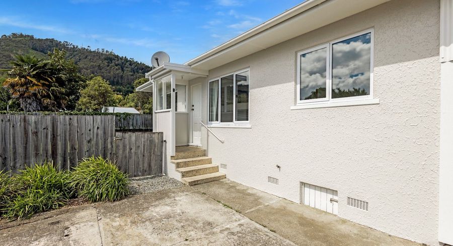  at 2/125 Tipahi Street, Nelson South, Nelson
