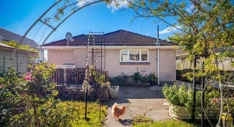  at 82 Hampshire Street, Aranui, Christchurch City, Canterbury
