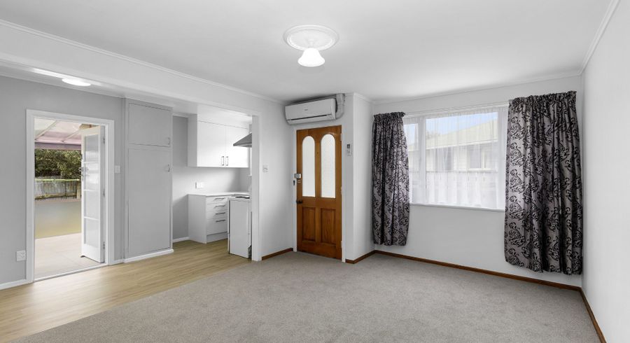  at 8A Stamford Grove, Avalon, Lower Hutt, Wellington
