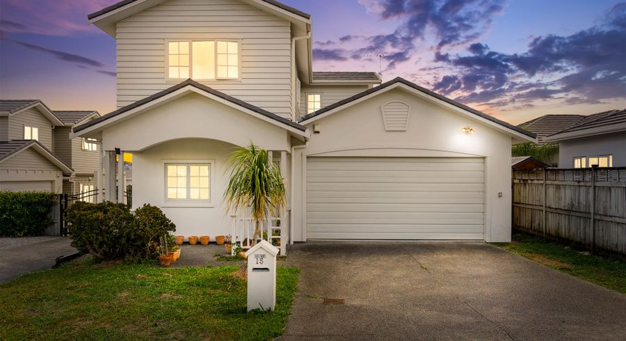  at 15 Mulvaney Crescent, Henderson, Auckland