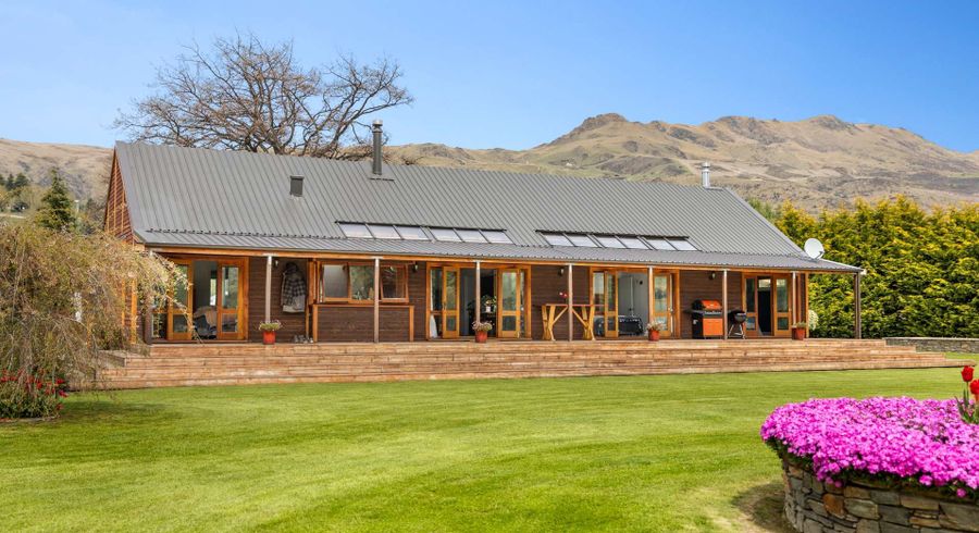  at 25 Naylor Road, Nokomai, Athol