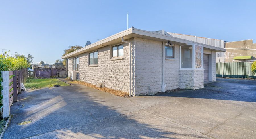  at 223C Park Street, Winton, Southland, Southland