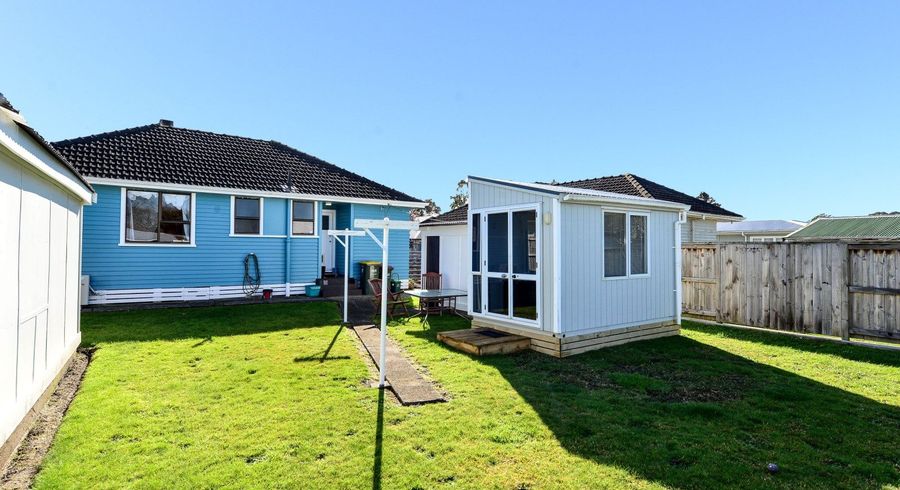  at 40 Montgomery Crescent, Bader, Hamilton, Waikato