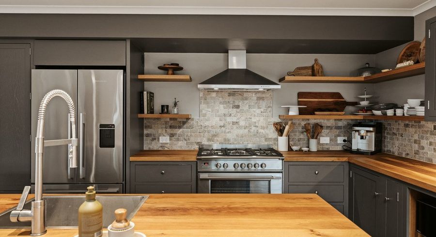  at 26 Valley View, Bethlehem, Tauranga, Bay Of Plenty
