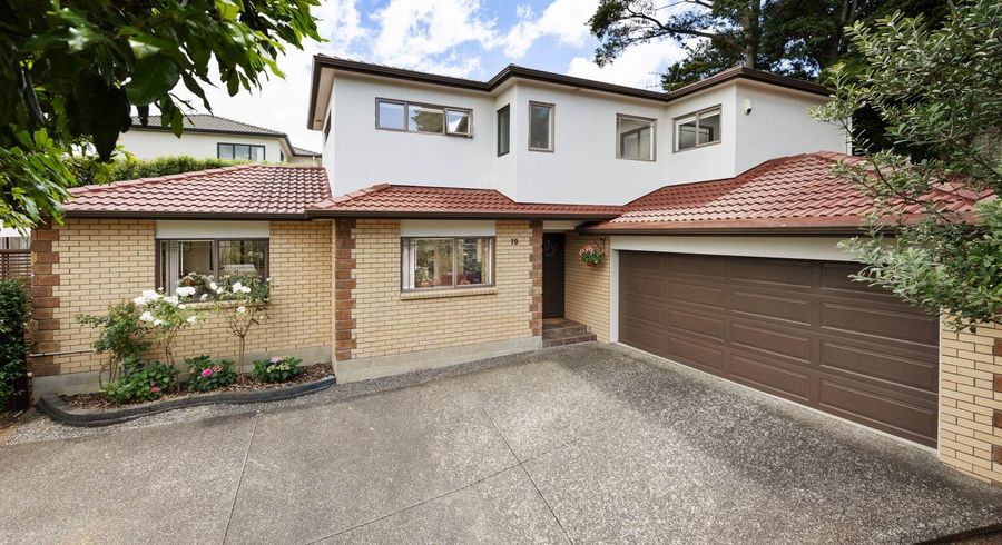 at 10 Murrayfield Lane, The Gardens, Manukau City, Auckland