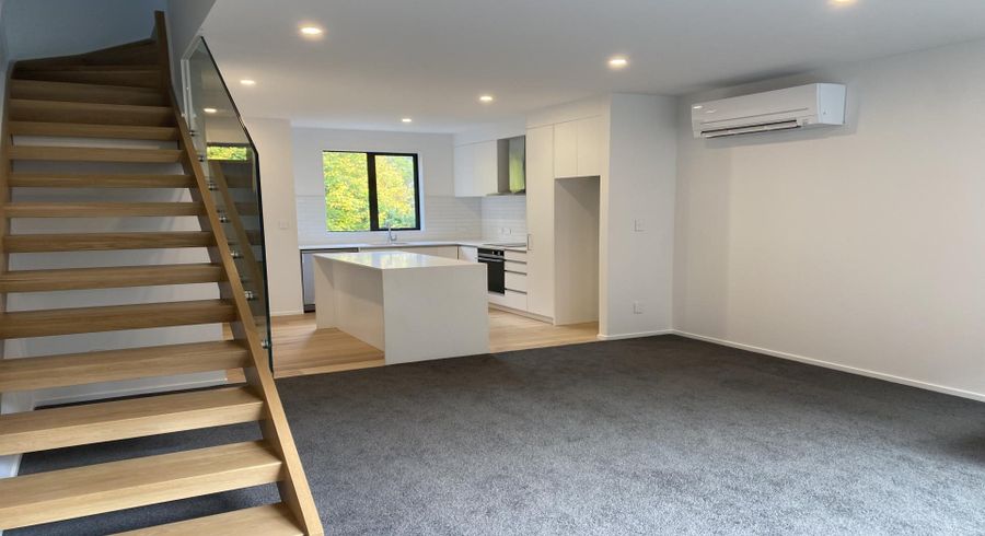  at 6a Ferry Road, Days Bay, Lower Hutt, Wellington