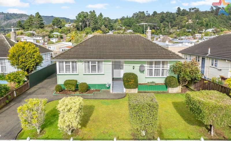  at 9 Rintoul Grove, Stokes Valley, Lower Hutt