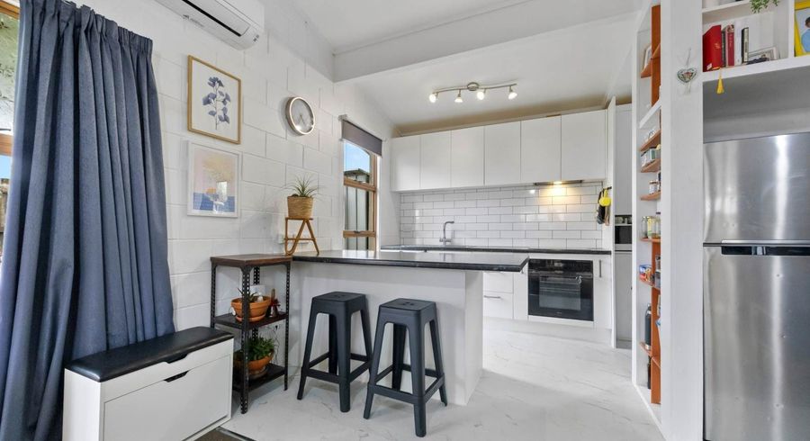  at 1/312 Royal Road, Massey, Waitakere City, Auckland